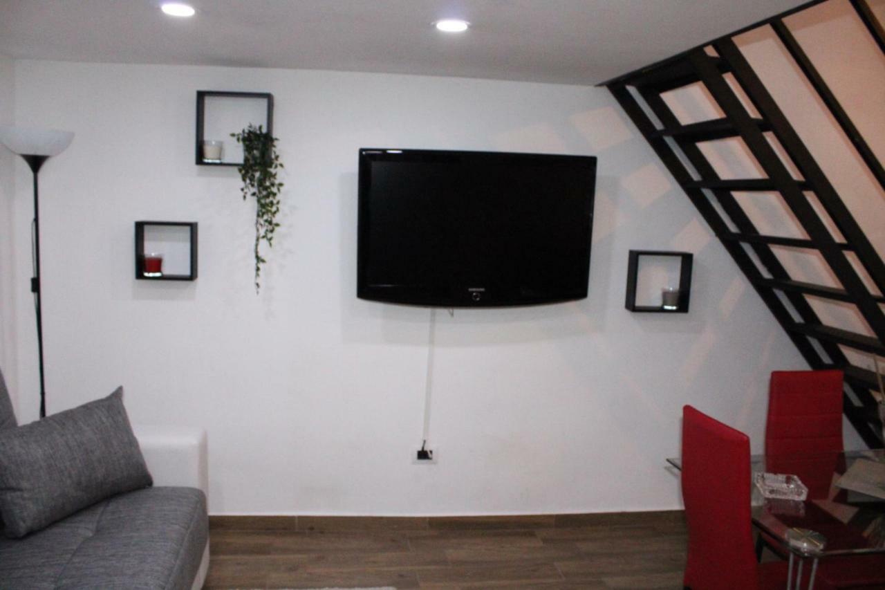 Jordanaus Apartment Naples Luaran gambar